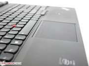 We also don't really like the new integrated touchpad buttons, especially compared to the solution of the predecessor.