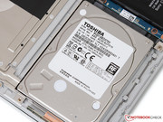 The 2.5-inch bay is equipped with a Toshiba hybrid hard drive with SSD cache.