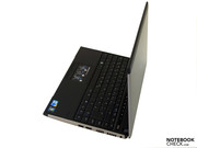 In review: Dell Vostro 3300 (Core i5 450M, GMA HD)