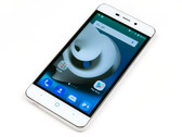 ZTE Blade A452 Smartphone Review