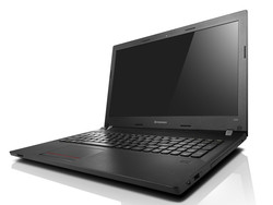 In review: Lenovo E51-80 (80QB0008GE). Test model courtesy of Notebooksbilliger.de