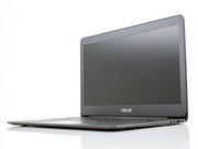 Asus Zenbook UX305FA-FB003H (90NB06X1-M00070). Test model provided by Asus Germany.