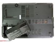 The battery with 87 Wh.