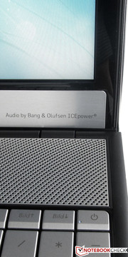 Two built-in loudspeakers from Bang & Olufsen.