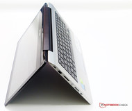 ASUS Transformer Book Flip tent mode