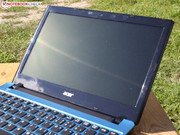 The 11.6-inch notebook is handy, flat, and lightweight (1344 grams),