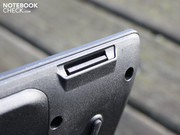 The connectivity turns out modest. No USB 3.0, no eSATA and no ExpressCard either (picture: cardreader).