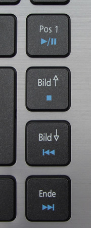 The multimedia keys facilitate the control of the media player.