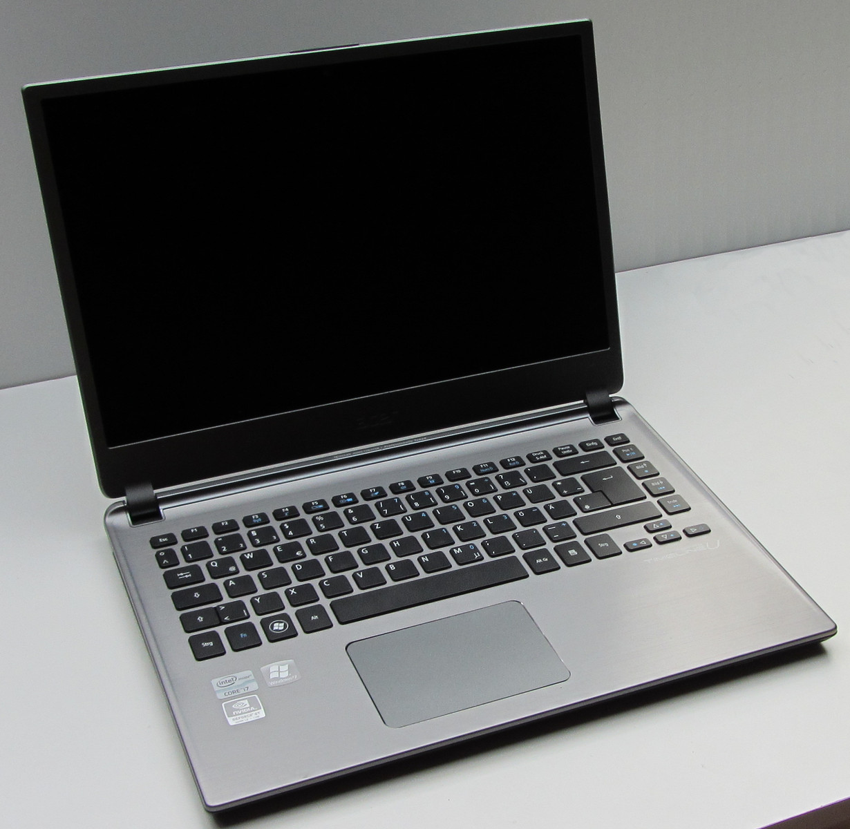 Review Acer Aspire Timeline Ultra M5-481TG Notebook