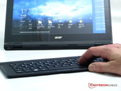 Acer Aspire Switch 12 desktop mode.