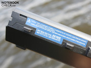The two RAM modules can be replaced.