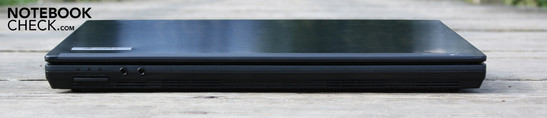 Front: Card reader, line-out, microphone
