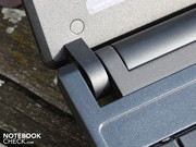 it does have an optical drive,