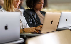 Gartner: Worldwide PC and smartphone shipments to decline again Gartner: Worldwide PC and smartphone shipments to decline again