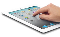 iPad 4 replaces iPad 2