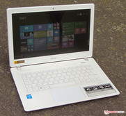 Acer Aspire V3-371-55GS.