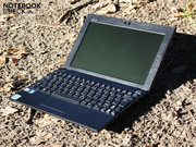 The Eee PC 1016P is equipped with an Intel Atom N455.