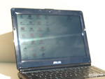 Asus N20A in use outdoors