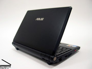 In the model with black housing, the Eee PC from Asus is hardly distinguishable from conventional subnotebooks.