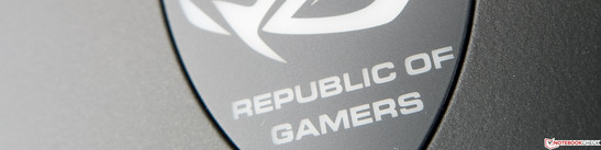 Does Asus provide the value equivalent to a steep 2000 Euros (~$2740)? Does Asus provide the value equivalent to a steep 2000 Euros (~$2740)?