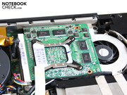 Asus plugs the Nvidia GT 220M as MXM-Module.