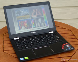 In review: Lenovo Yoga 500-14ISK. Test model courtesy of Notebooksbilliger.