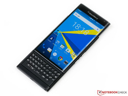 In review: Blackberry Priv (STV100-4). Review sample courtesy of Notebooksbilliger.de