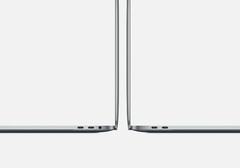The 13 inch MacBOok Pro with four USB-C-Ports: The two ports on the right have reduced PCI Express bandwith. The 13 inch MacBOok Pro with four USB-C-Ports: The two ports on the right have reduced PCI Express bandwith.