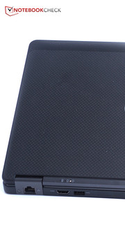 Only the configuration with a touchscreen has a carbon fiber lid.