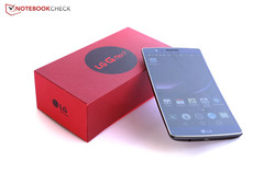 In review: LG G Flex 2. Review sample courtesy of LG Germany.