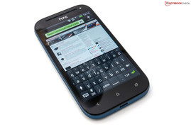 The virtual QWERTY keyboard is compact in portrait mode.