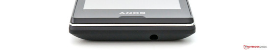 Head end: 3.5 mm stereo port