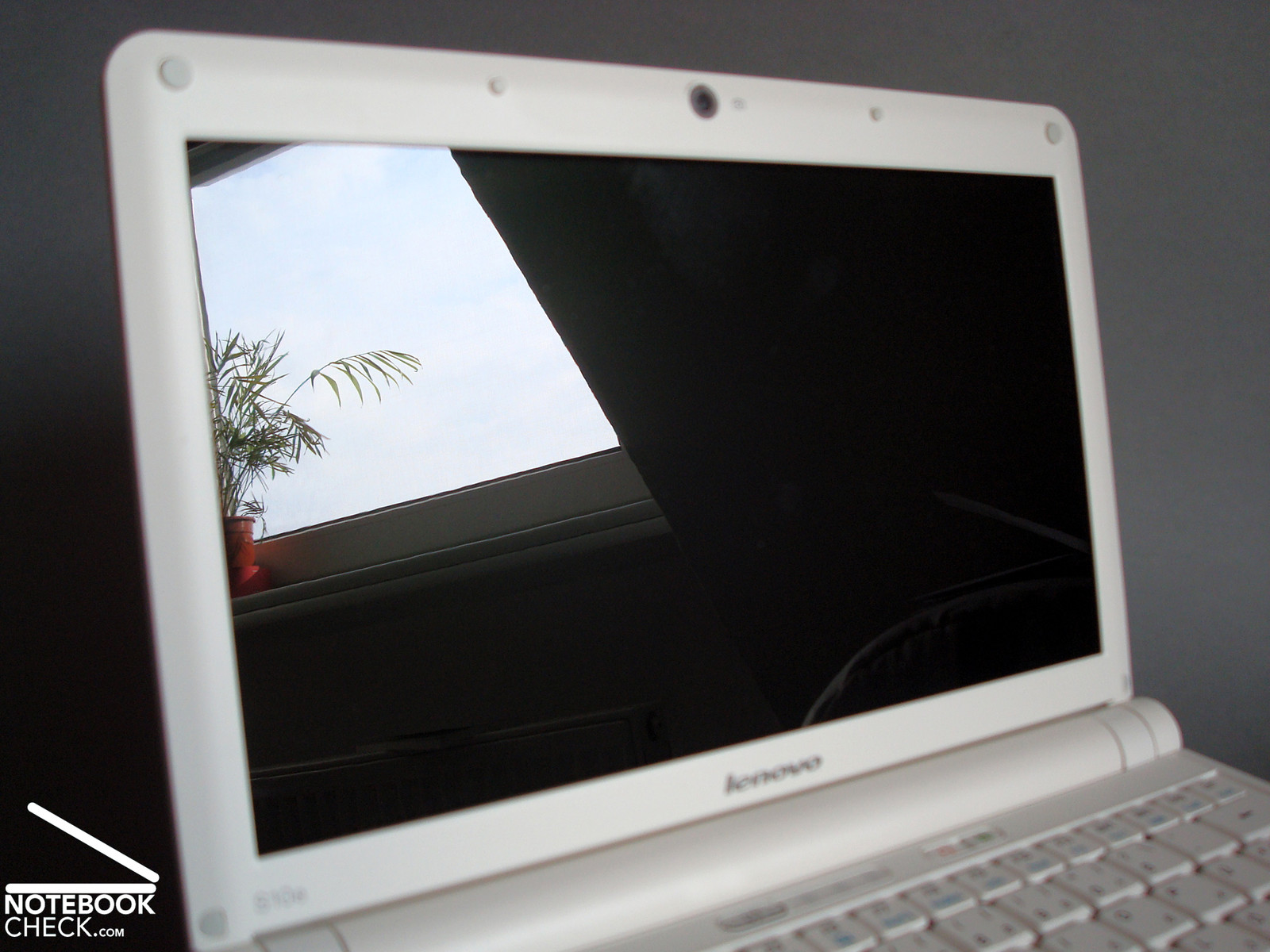 休日限定 Lenovo Review Ideapad Reviews NotebookCheck.net - Netbook S10e Windowsノート本体