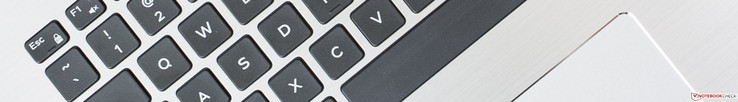 Dell Inspiron 17 7778