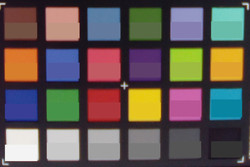 ColorChecker PassPort: Factual colors are displayed in the lower half of each patch.