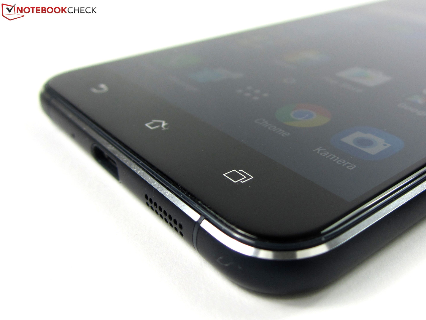 Asus ZenFone 3 ZE552KL Smartphone Review - NotebookCheck Asus ZenFone 3 ZE552KL Smartphone Review - NotebookCheck