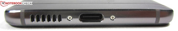 Lower edge: speaker, USB Type-C port