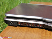 The power adapter can also be found at the rear.