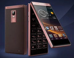 Gionee W909 Android flip phone with MediaTek Helio P10 SoC