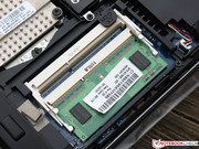 The meager 2,048 MB DDR3 RAM (one module) can be installed here.