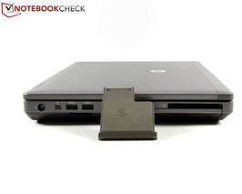 Left: AC, FireWire, 2x USB 3.0, SD card reader, DVD drive, SmartCard