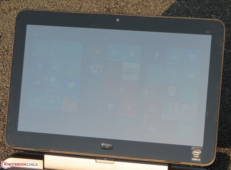 The HP Pro x2 612 G1 outdoors.