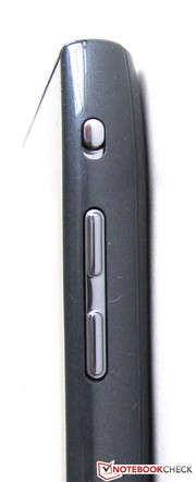 Close-up of the volume rocker