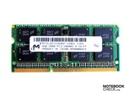 4 GB SODIMM module.