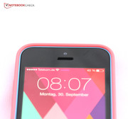 The colorful silicone cases make it possible to choose ... unusual combinations.