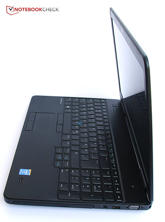 In review: Dell Latitude E5540. Review sample courtesy of Dell Germany.