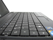 The keyboard is suitable for intensive typing and can only be bent in the middle