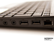 Opposite are 2 USB, the audio sockets, network port and ...