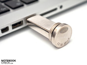 The USB-2.0 connection is quite fast
