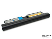 Huge: Lenovo is a large 8-cell battery with 68 Wh.